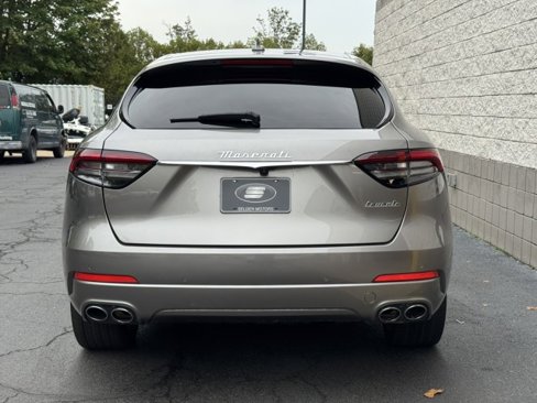 Used 2022 Maserati Levante GT image 15