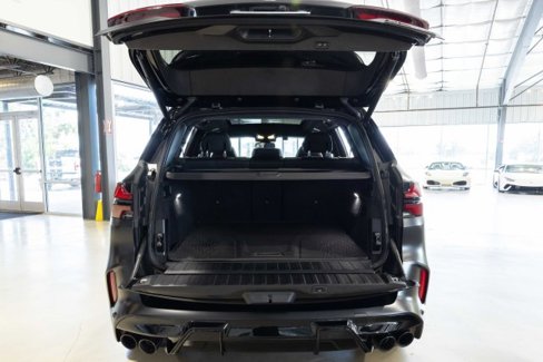 Used 2024 BMW X5 M Competition w/ Executive Package image 17