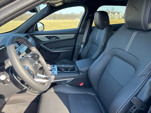 New 2026 Jaguar F-PACE R-Dynamic S image 11