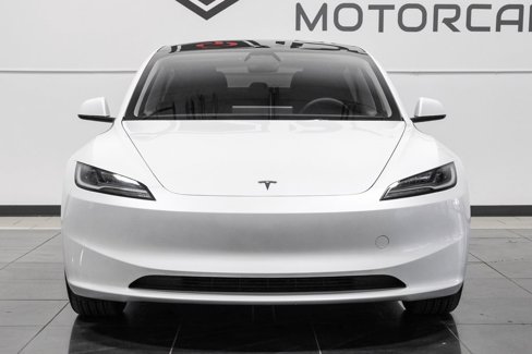 Used 2025 Tesla Model 3 Long Range image 7