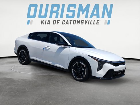 New 2025 Kia K4 GT-Line w/ GT-Line Sunroof Package image 1