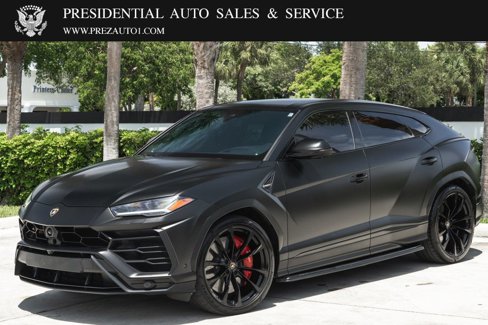 Used 2021 Lamborghini Urus image 1