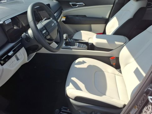 New 2026 Kia Sportage EX image 10