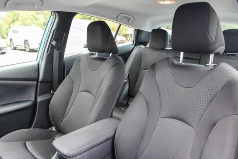 Used 2022 Toyota Prius LE image 14