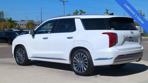 Used 2024 Hyundai Palisade Calligraphy image 3