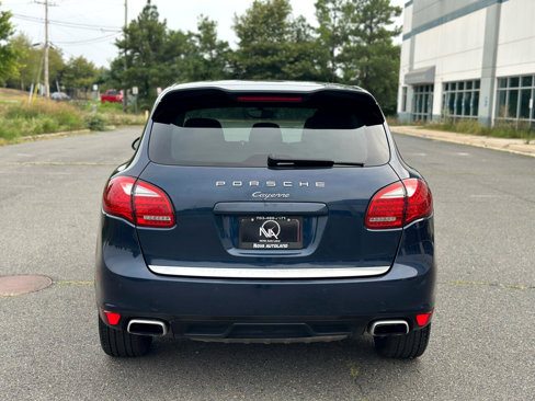 Used 2013 Porsche Cayenne image 10