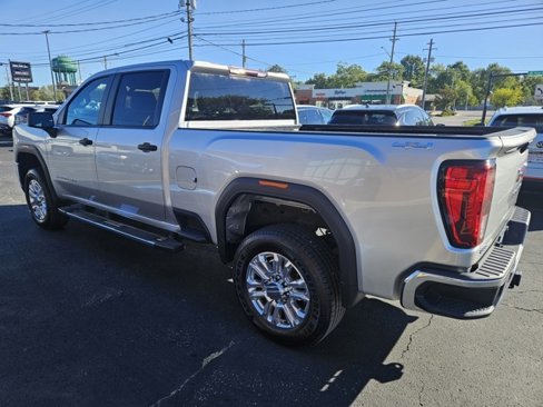 Used 2022 GMC Sierra 2500 Pro w/ Convenience Package image 5