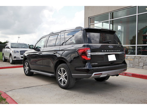 Used 2024 Ford Expedition Limited image 4