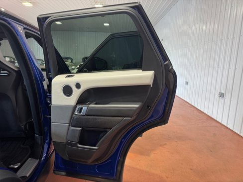 Used 2017 Land Rover Range Rover Sport SVR image 27