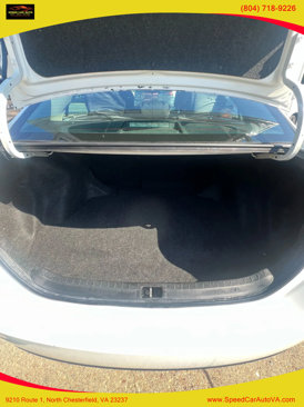 Used 2016 Toyota Corolla L image 10