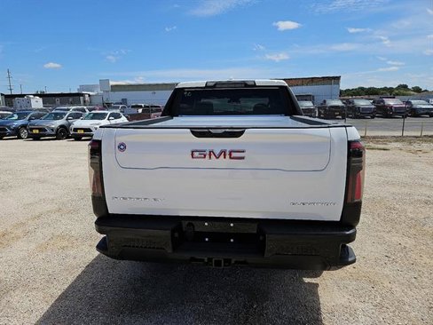 New 2026 GMC Sierra EV Elevation image 32