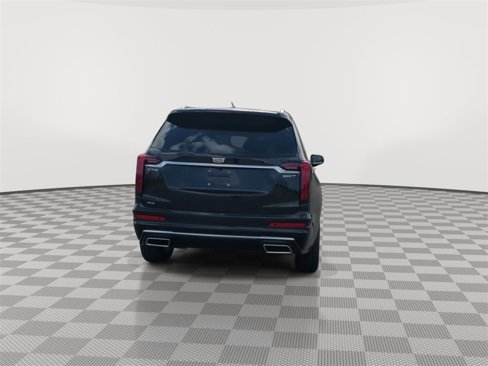 New 2025 Cadillac XT6 Luxury image 7