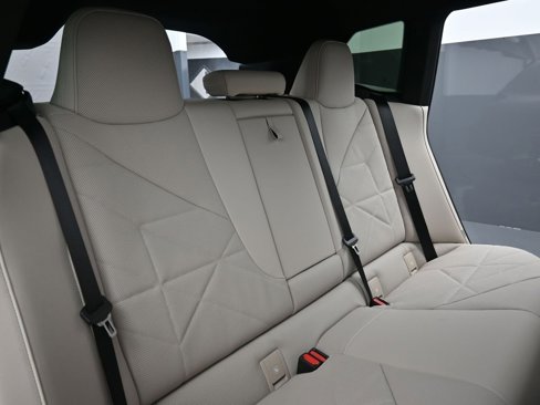 New 2026 BMW iX xDrive45 image 24