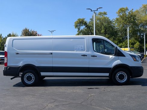 Certified 2024 Ford Transit 150 Low Roof image 4