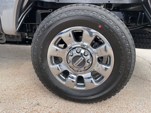 New 2025 Ford F250 Lariat w/ Chrome Package image 38