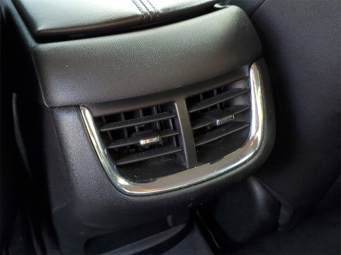 Used 2023 Chevrolet Malibu LT image 28