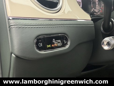 Used 2025 Bentley Continental GT Speed image 38
