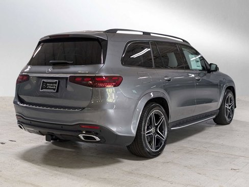 New 2026 Mercedes-Benz GLS 450 4MATIC image 3