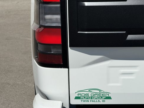 New 2025 Nissan Frontier PRO-4X image 7