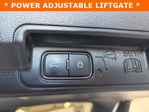 Used 2020 Ford Explorer Limited w/ Equipment Group 310A image 35