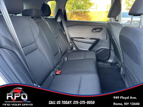 Used 2021 Nissan Rogue SV image 19