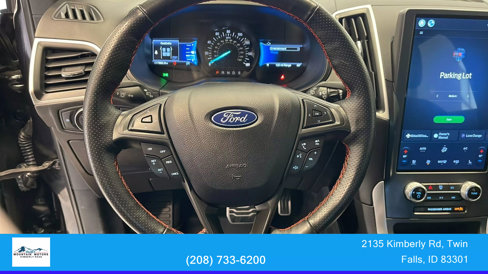 Used 2022 Ford Edge ST-Line w/ Cold Weather Package image 21