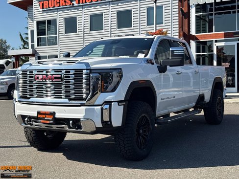 Used 2024 GMC Sierra 3500 Denali w/ Denali Reserve Package image 6