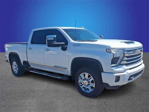 Used 2024 Chevrolet Silverado 2500 High Country w/ High Country Premium Package image 3