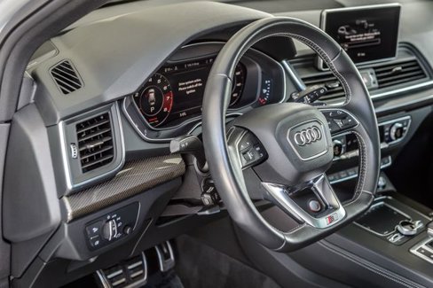 Used 2020 Audi SQ5 Premium Plus w/ Premium Plus Package image 28