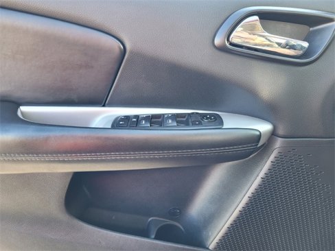 Used 2019 Dodge Journey SE w/ Connectivity Group image 24