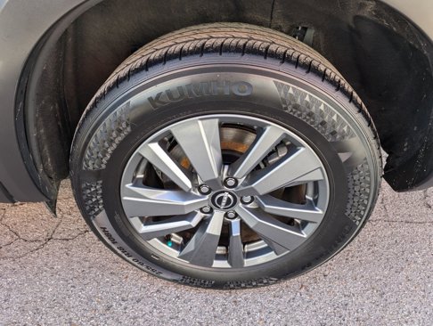 Used 2022 Nissan Pathfinder SV image 27