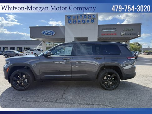 New 2025 Jeep Grand Cherokee L Altitude image 2