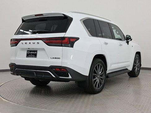 New 2025 Lexus LX 600 F Sport image 9