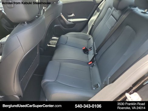 Used 2025 Mercedes-Benz CLA 250 image 7