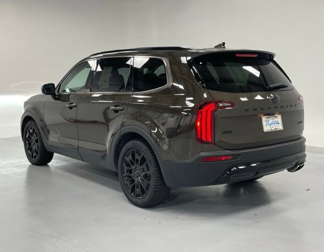 Used 2021 Kia Telluride SX w/ Nightfall Edition Package image 3