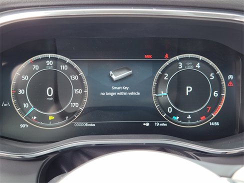 Used 2026 Jaguar F-PACE R-Dynamic S image 15