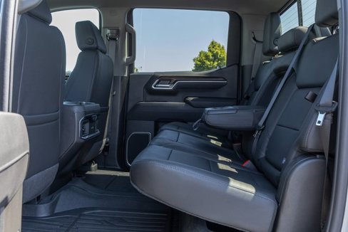 New 2026 GMC Sierra 1500 SLT w/ SLT Premium Plus Package image 8