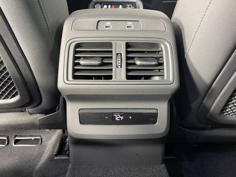 New 2025 Audi Q5 Premium Plus image 30