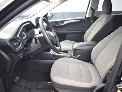Used 2022 Ford Escape SE w/ Convenience Package image 9