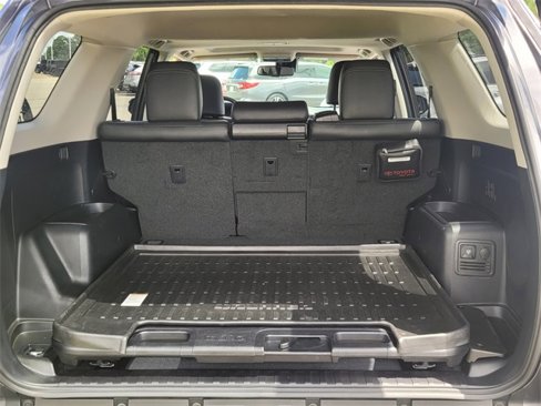 Used 2021 Toyota 4Runner Limited image 12