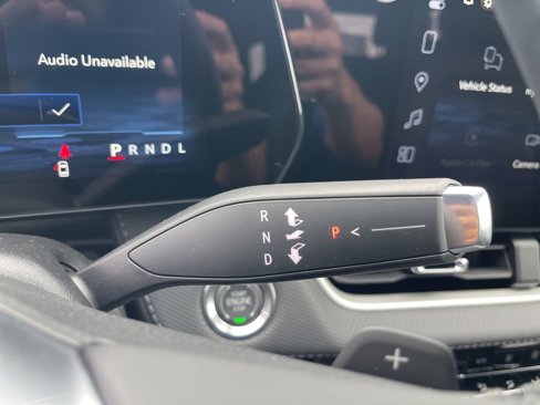New 2026 Chevrolet Equinox LT w/ Convenience Package II image 26