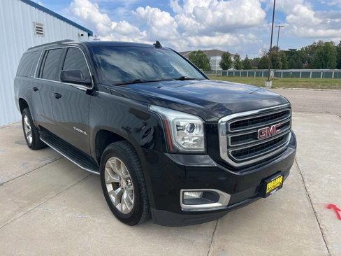 Used 2016 GMC Yukon XL SLT image 3