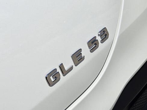New 2026 Mercedes-Benz GLE 53 AMG 4MATIC Coupe image 10