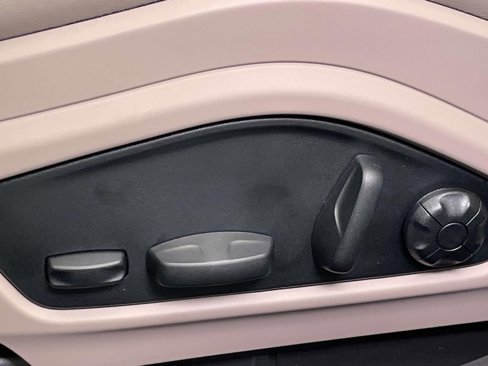 New 2025 Porsche Panamera image 17