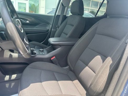 Used 2024 GMC Terrain SLE w/ Driver Convenience Package image 20