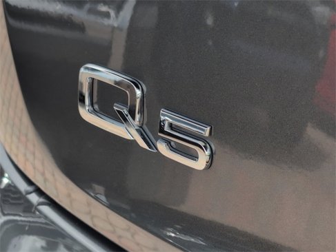 Used 2022 Audi Q5 2.0T Premium w/ Convenience Package image 14