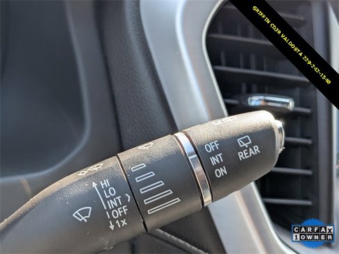Used 2023 GMC Acadia SLT w/ Preferred Package image 29