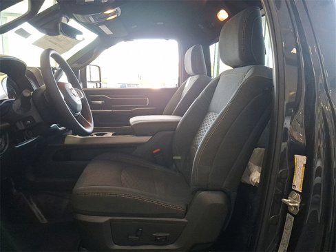 New 2026 RAM 3500 Big Horn image 8