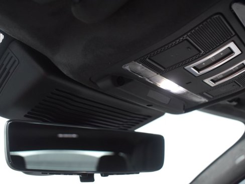 Used 2024 Jaguar XF R-Dynamic SE image 19