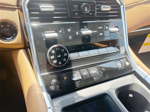 New 2025 Nissan Armada SL w/ Captain's Chari Seat Package image 20